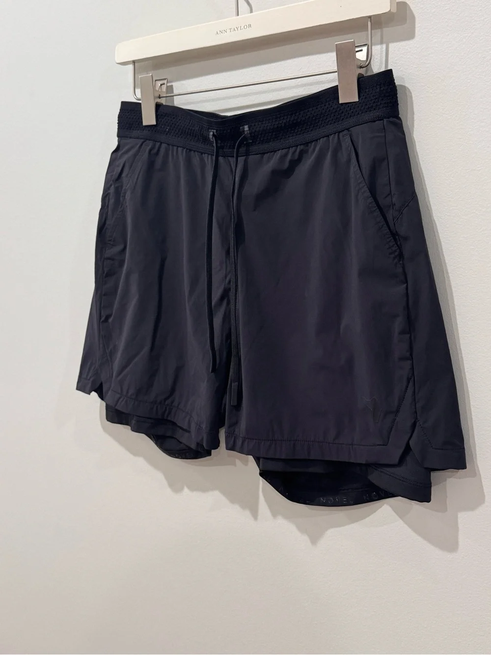 Novel Size Medium Athletic Shorts Double Lined Black
